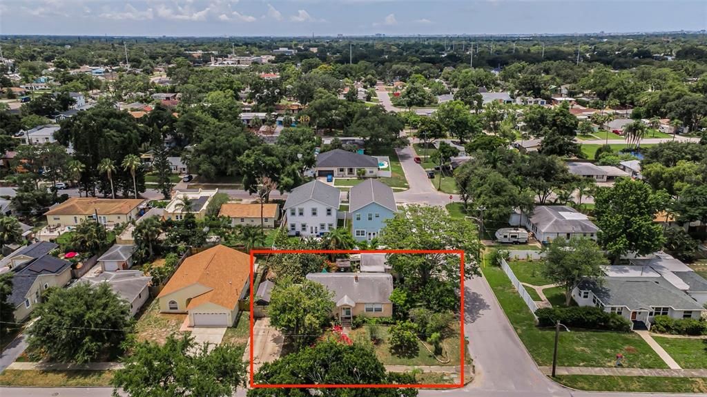На продажу: $590,000 (4 спален, 3 ванн, 1729 Квадратных фут)
