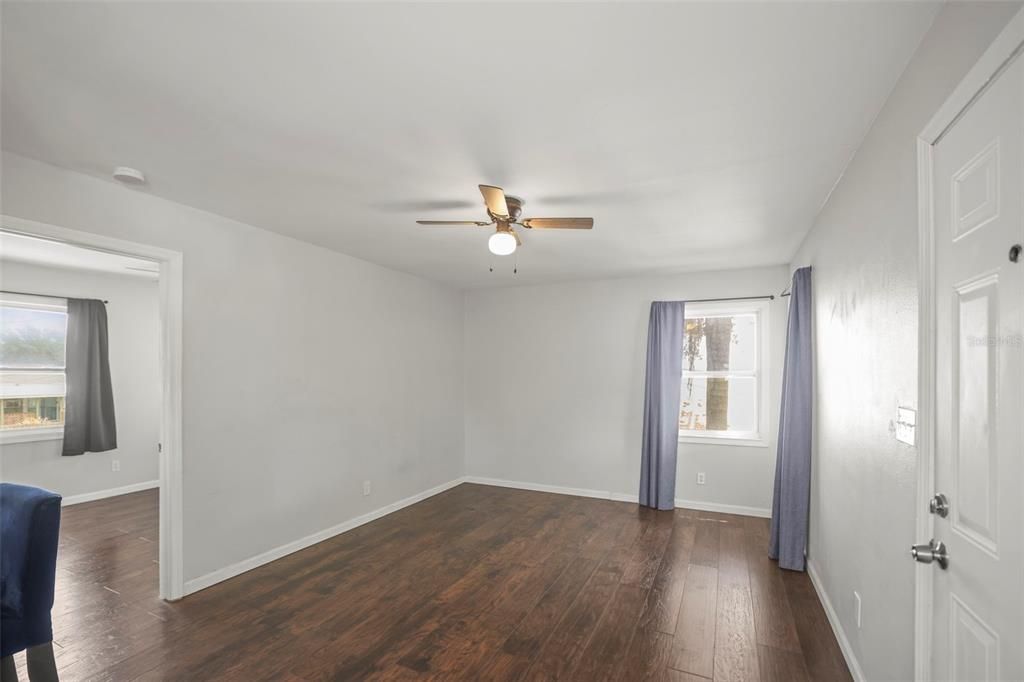 Activo con contrato: $459,000 (3 camas, 2 baños, 1248 Pies cuadrados)