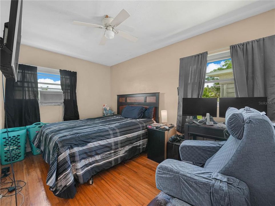 For Sale: $223,000 (3 beds, 2 baths, 1481 Square Feet)