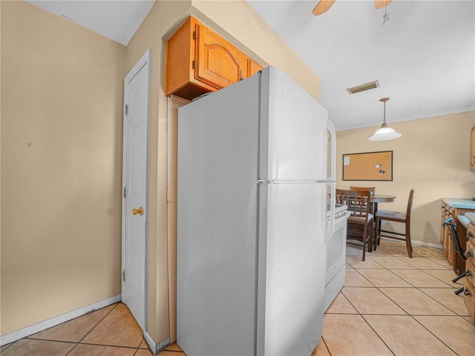 For Sale: $223,000 (3 beds, 2 baths, 1481 Square Feet)