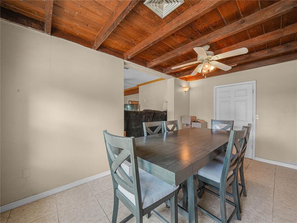 For Sale: $223,000 (3 beds, 2 baths, 1481 Square Feet)