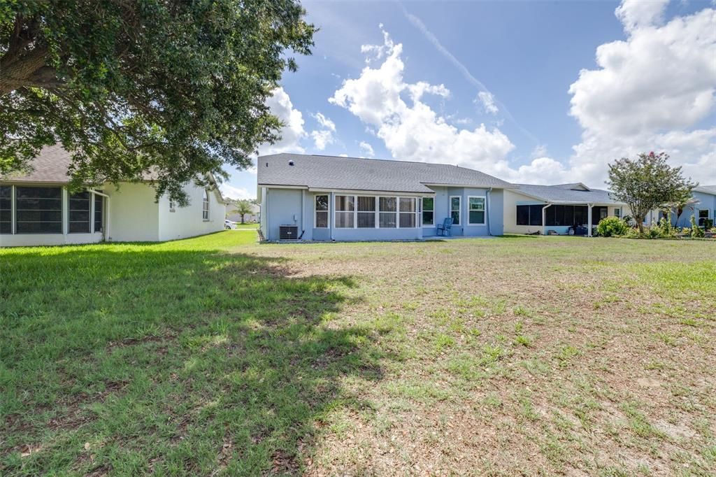 For Rent: $2,000 (3 beds, 2 baths, 1732 Square Feet)