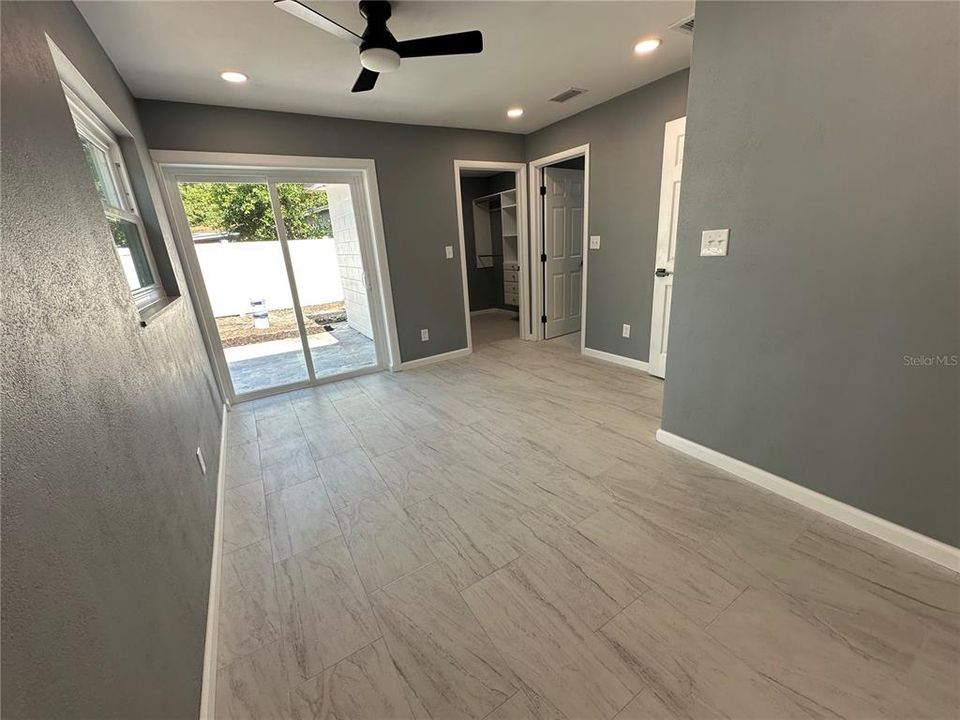 For Rent: $2,695 (4 beds, 2 baths, 1346 Square Feet)