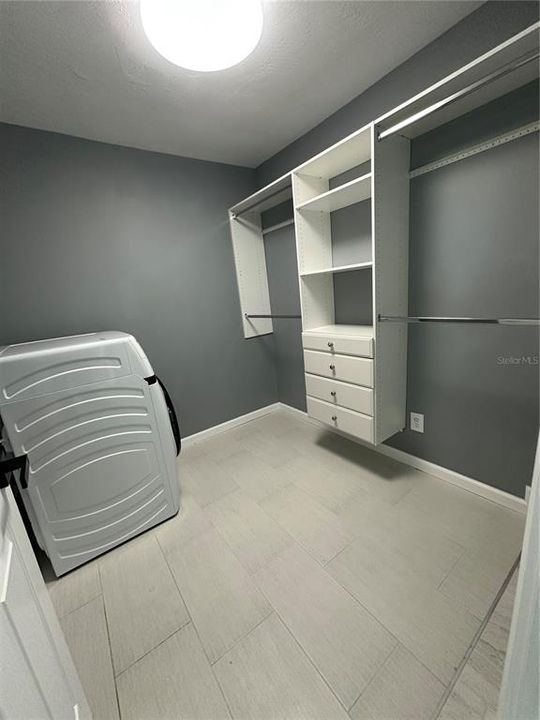 For Rent: $2,695 (4 beds, 2 baths, 1346 Square Feet)