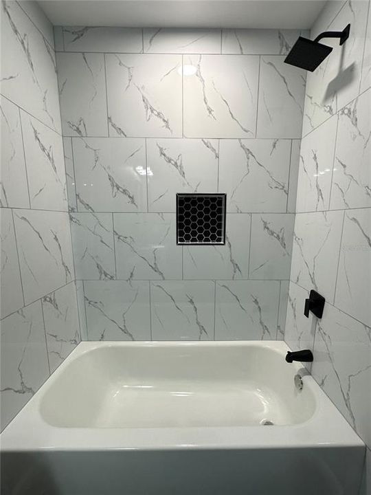 For Rent: $2,695 (4 beds, 2 baths, 1346 Square Feet)