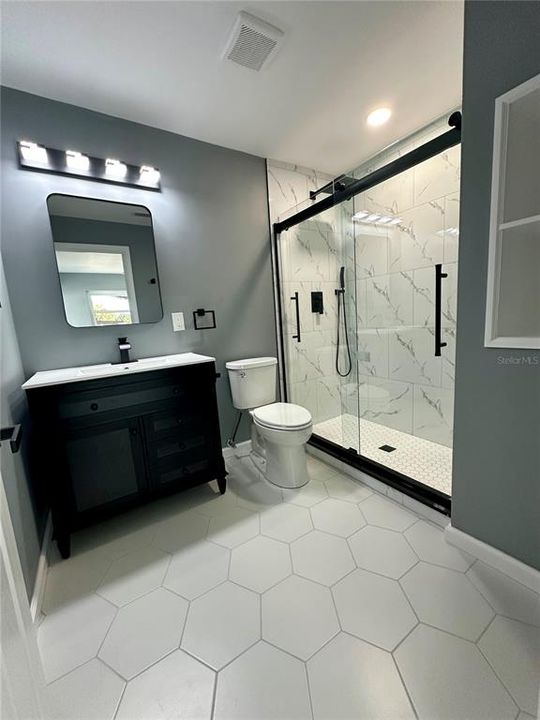 For Rent: $2,695 (4 beds, 2 baths, 1346 Square Feet)