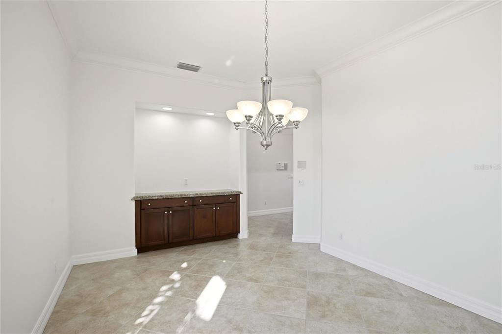 For Sale: $1,347,000 (4 beds, 4 baths, 4733 Square Feet)