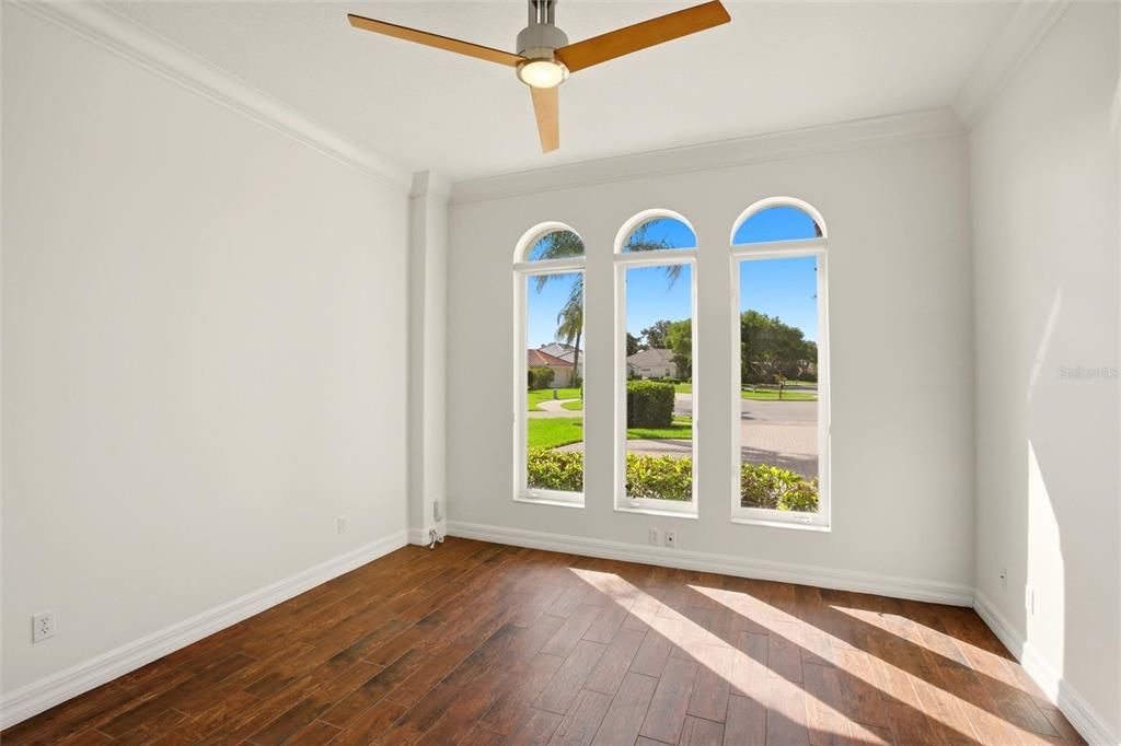 For Sale: $1,347,000 (4 beds, 4 baths, 4733 Square Feet)