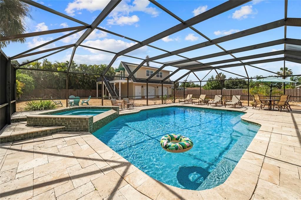 For Sale: $999,900 (3 beds, 3 baths, 1810 Square Feet)