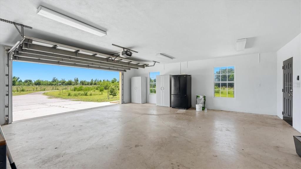 Active With Contract: $760,000 (4 beds, 3 baths, 3044 Square Feet)