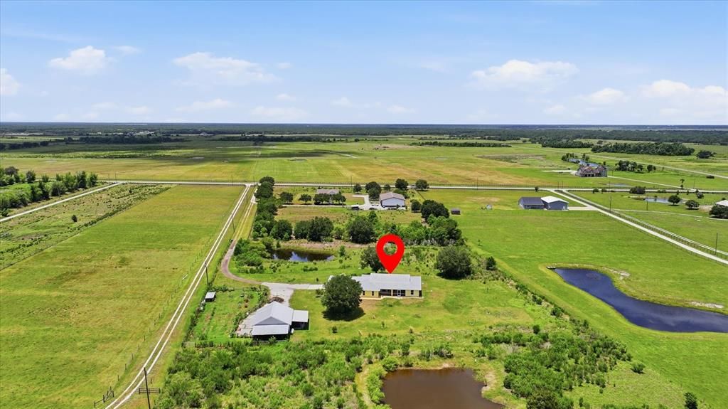 Active With Contract: $760,000 (4 beds, 3 baths, 3044 Square Feet)