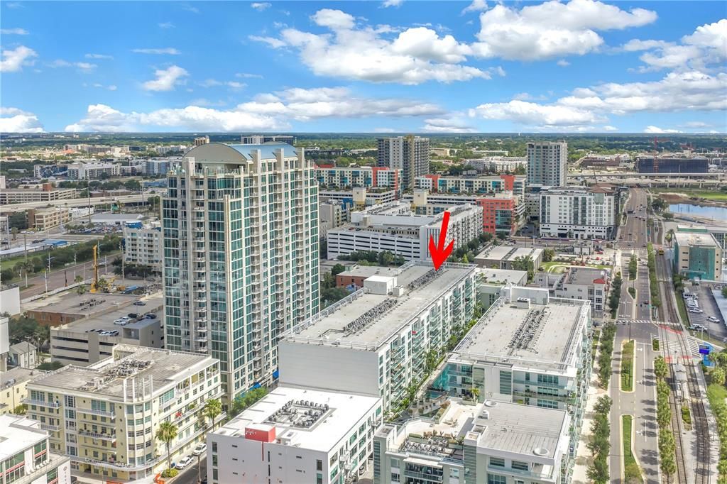 For Sale: $319,000 (1 beds, 1 baths, 622 Square Feet)