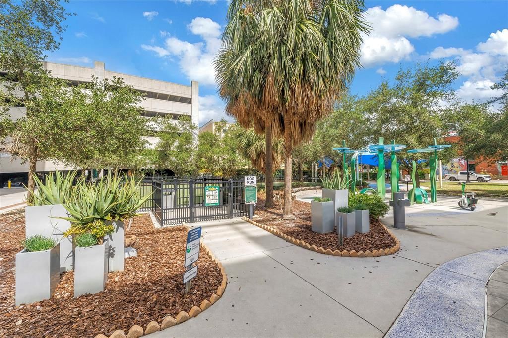 For Sale: $319,000 (1 beds, 1 baths, 622 Square Feet)