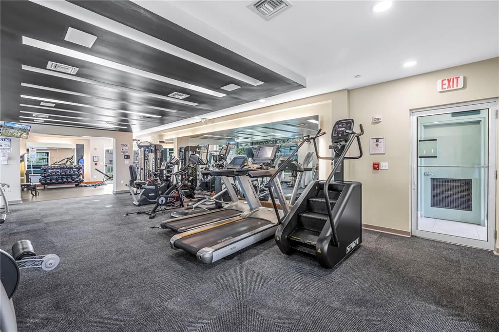 For Sale: $319,000 (1 beds, 1 baths, 622 Square Feet)