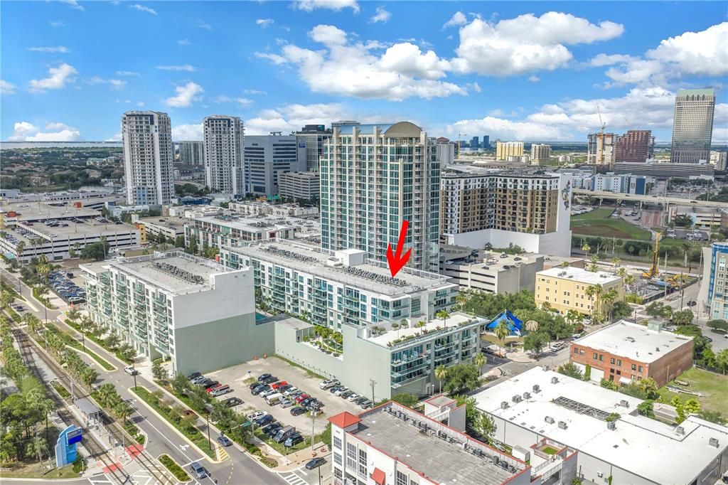 For Sale: $319,000 (1 beds, 1 baths, 622 Square Feet)
