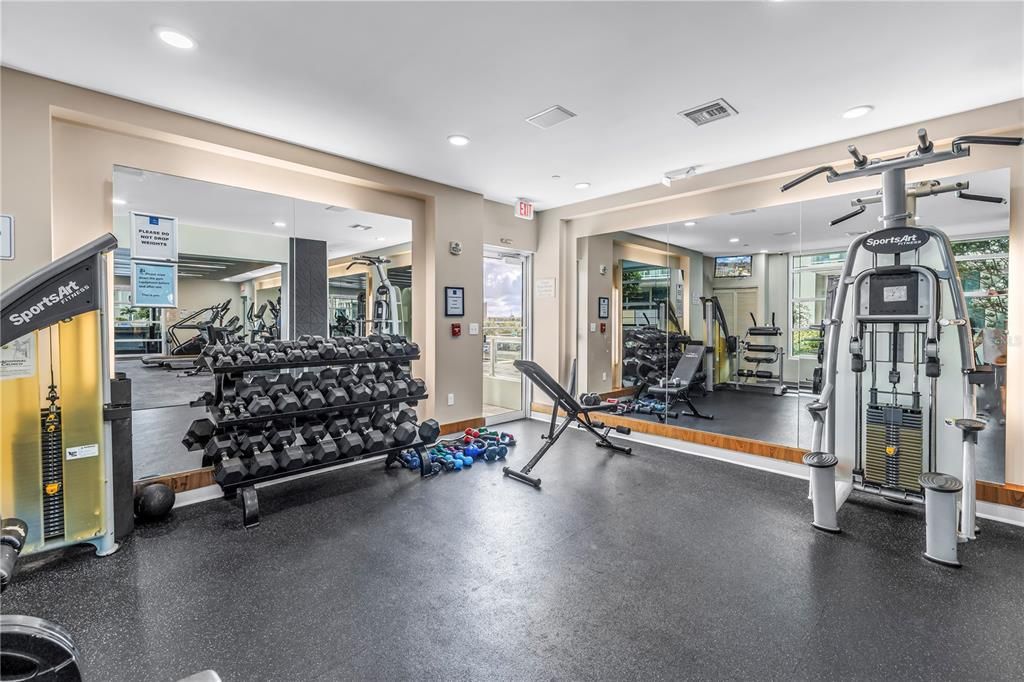 For Sale: $319,000 (1 beds, 1 baths, 622 Square Feet)