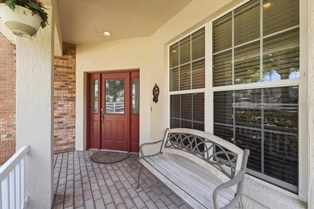 For Sale: $489,900 (4 beds, 2 baths, 2900 Square Feet)