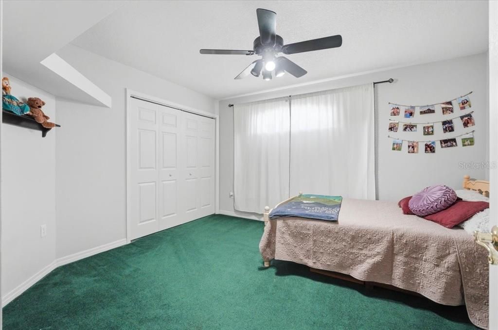 For Sale: $489,900 (4 beds, 2 baths, 2900 Square Feet)