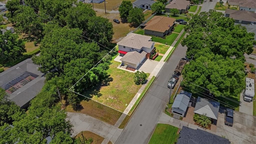 For Sale: $489,900 (4 beds, 2 baths, 2900 Square Feet)