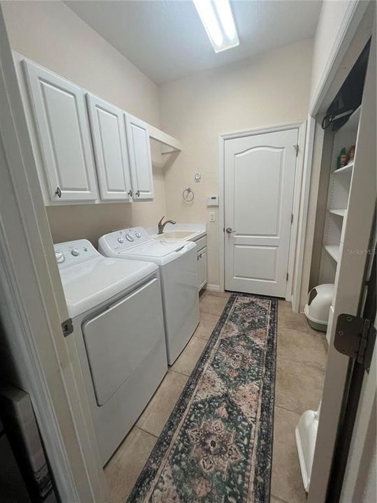 На продажу: $350,000 (2 спален, 2 ванн, 1798 Квадратных фут)