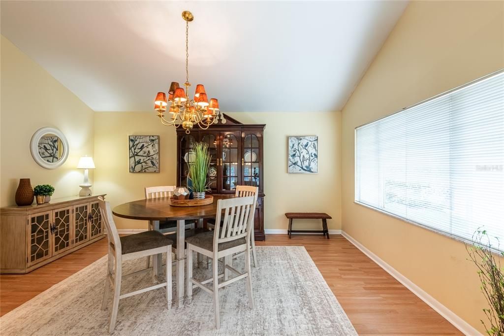 For Sale: $650,000 (4 beds, 2 baths, 2478 Square Feet)