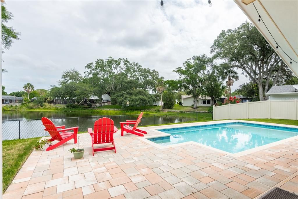 For Sale: $650,000 (4 beds, 2 baths, 2478 Square Feet)