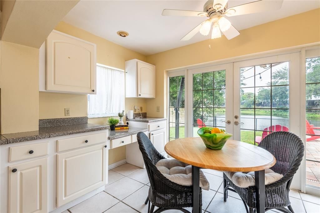 For Sale: $650,000 (4 beds, 2 baths, 2478 Square Feet)