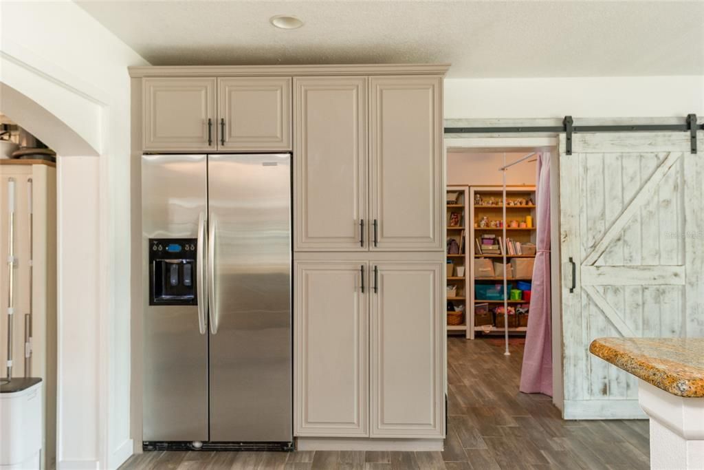 For Sale: $390,000 (3 beds, 2 baths, 1691 Square Feet)
