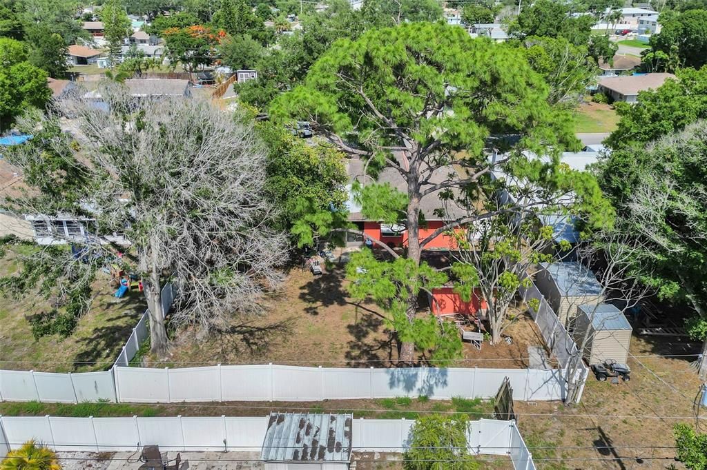 For Sale: $325,000 (2 beds, 2 baths, 1665 Square Feet)