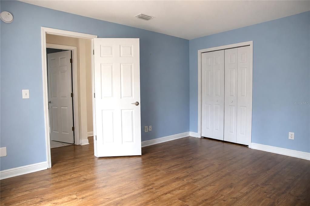 For Sale: $725,000 (4 beds, 3 baths, 2708 Square Feet)