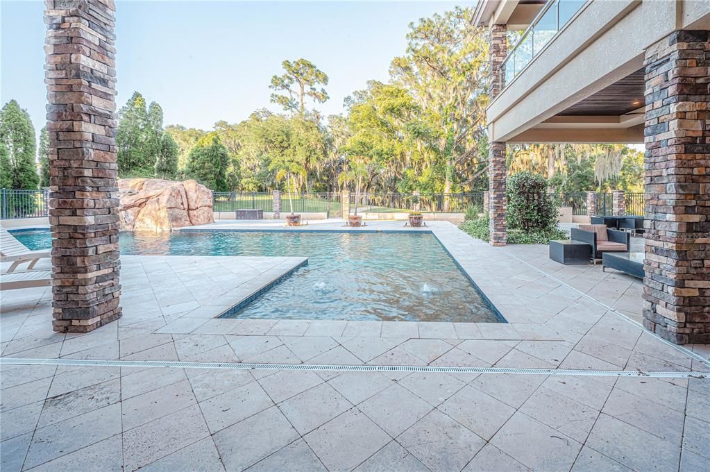 For Sale: $2,599,000 (4 beds, 4 baths, 6105 Square Feet)