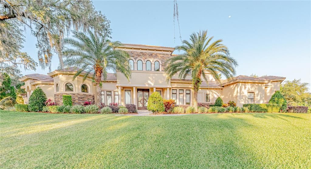 For Sale: $2,599,000 (4 beds, 4 baths, 6105 Square Feet)