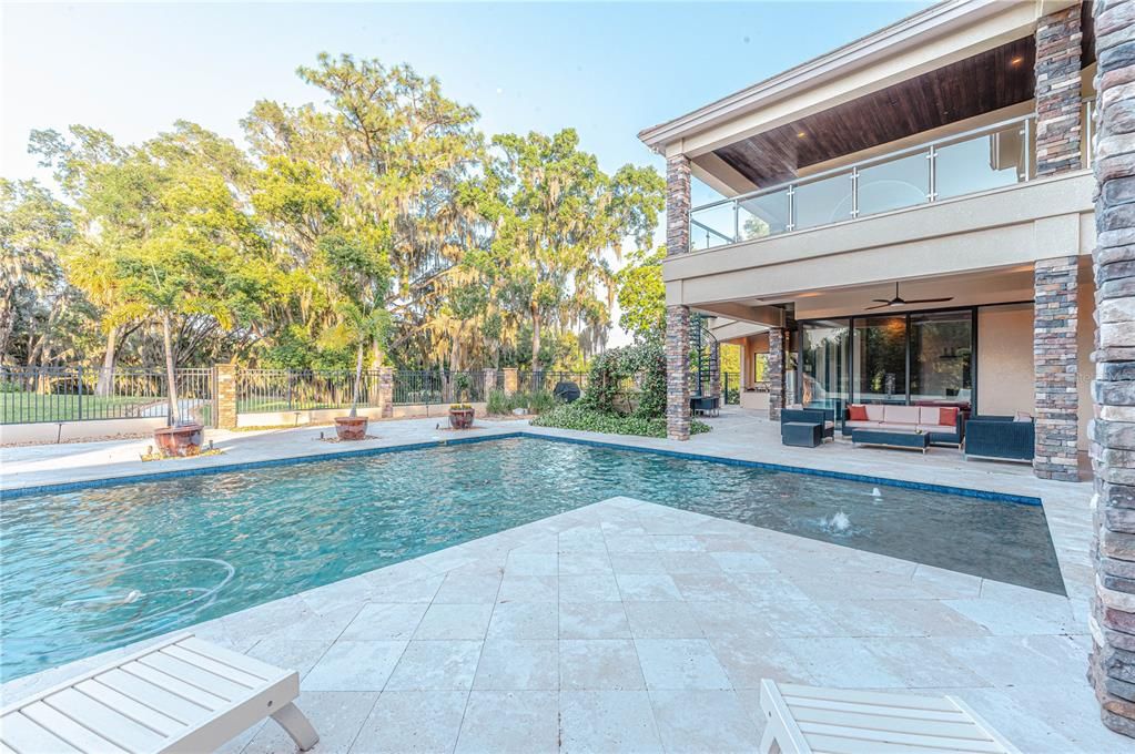 For Sale: $2,599,000 (4 beds, 4 baths, 6105 Square Feet)