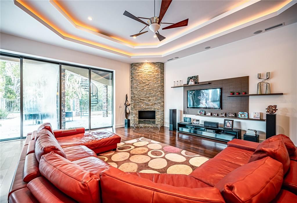 For Sale: $2,599,000 (4 beds, 4 baths, 6105 Square Feet)