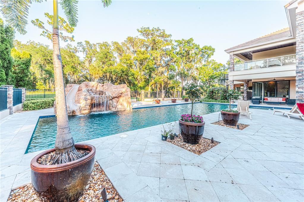 For Sale: $2,599,000 (4 beds, 4 baths, 6105 Square Feet)