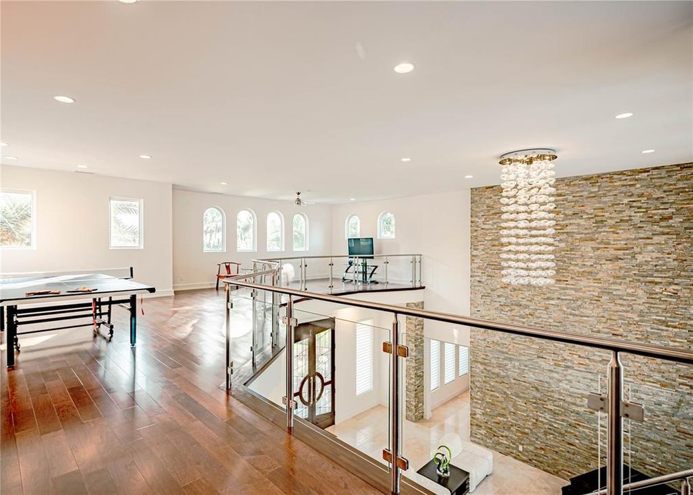 For Sale: $2,599,000 (4 beds, 4 baths, 6105 Square Feet)
