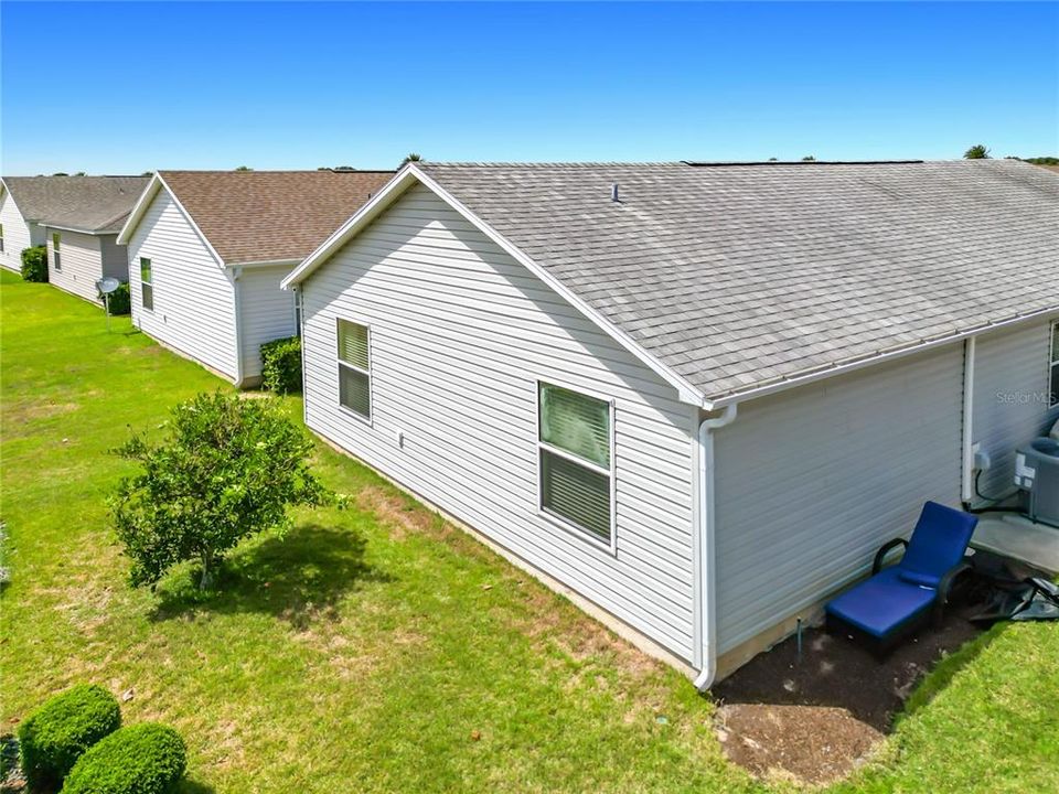 For Sale: $310,000 (2 beds, 2 baths, 1188 Square Feet)