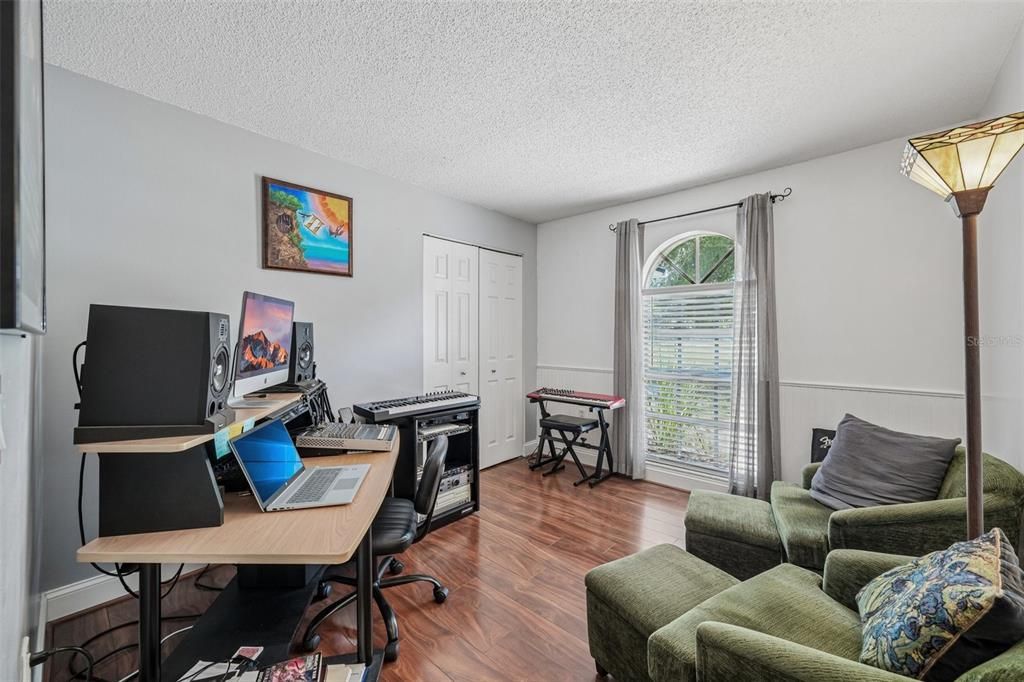 For Sale: $529,900 (3 beds, 2 baths, 1515 Square Feet)