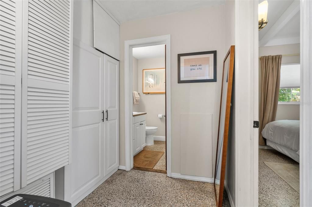 En Venta: $315,000 (2 camas, 1 baños, 989 Pies cuadrados)