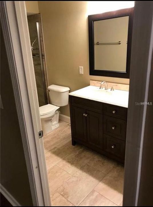 В аренду: $2,095 (2 спален, 2 ванн, 1174 Квадратных фут)