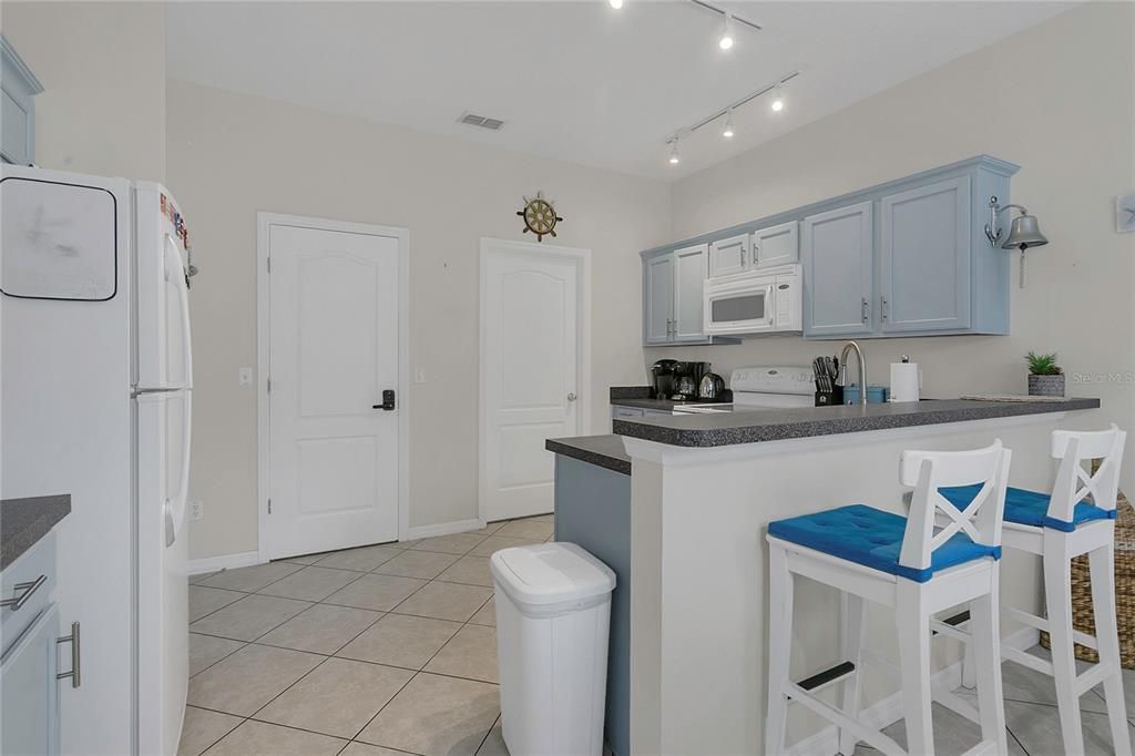Active With Contract: $325,000 (4 beds, 3 baths, 1768 Square Feet)