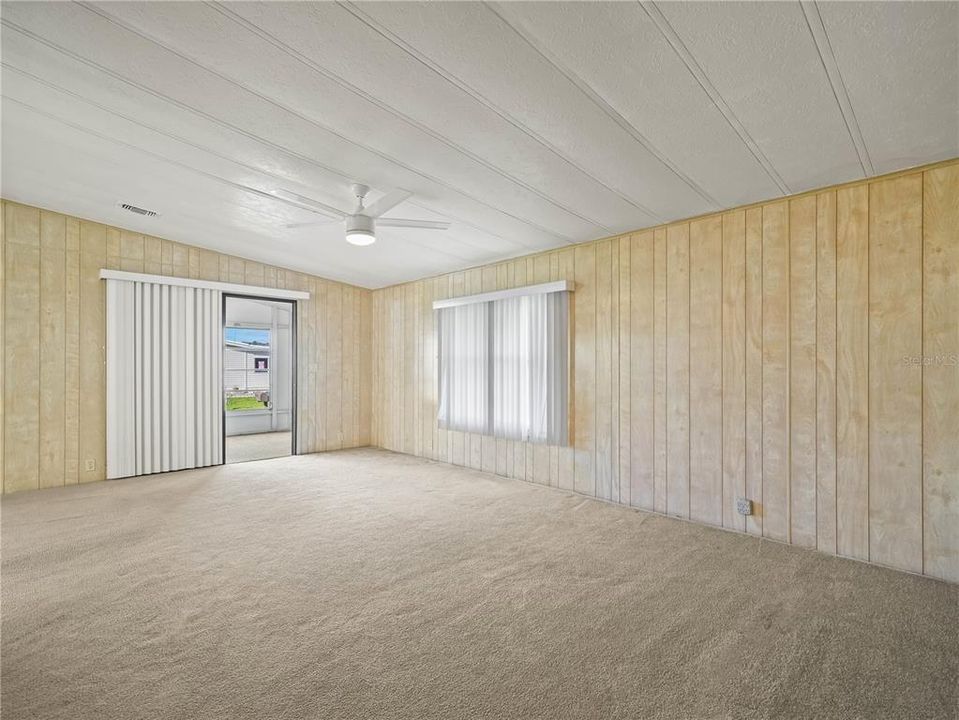 На продажу: $90,000 (2 спален, 2 ванн, 1352 Квадратных фут)
