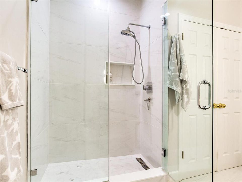 For Rent: $4,000 (3 beds, 2 baths, 2626 Square Feet)