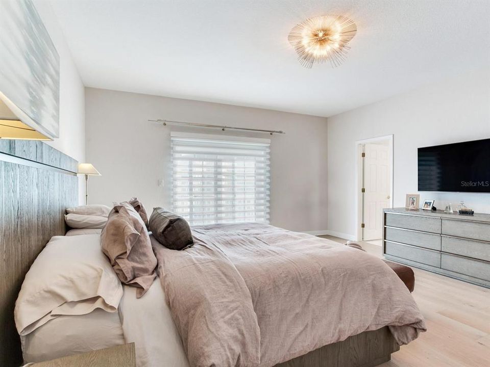 For Rent: $4,000 (3 beds, 2 baths, 2626 Square Feet)
