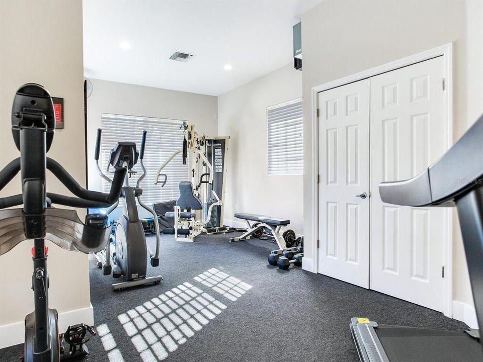 For Rent: $4,000 (3 beds, 2 baths, 2626 Square Feet)