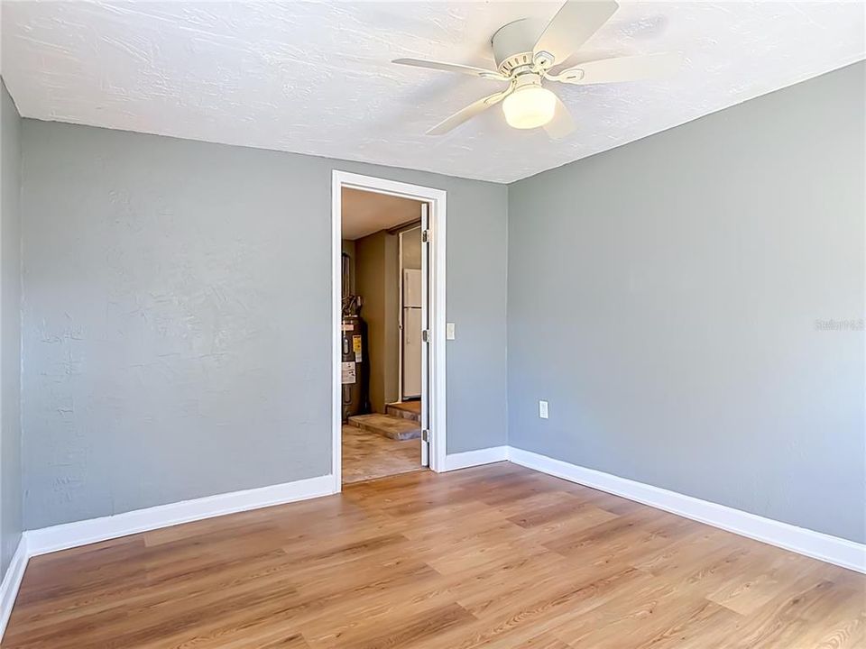 For Sale: $159,900 (2 beds, 1 baths, 648 Square Feet)