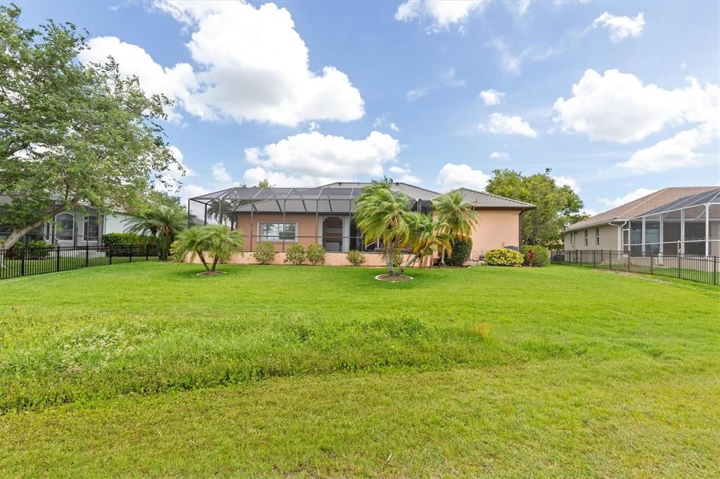 En Venta: $599,900 (3 camas, 2 baños, 2674 Pies cuadrados)