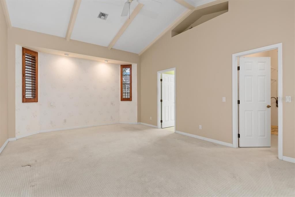 En Venta: $599,900 (3 camas, 2 baños, 2674 Pies cuadrados)