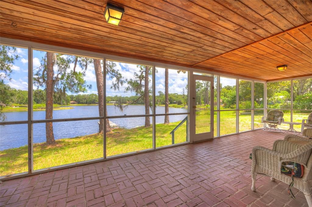En Venta: $398,500 (5 camas, 3 baños, 2752 Pies cuadrados)
