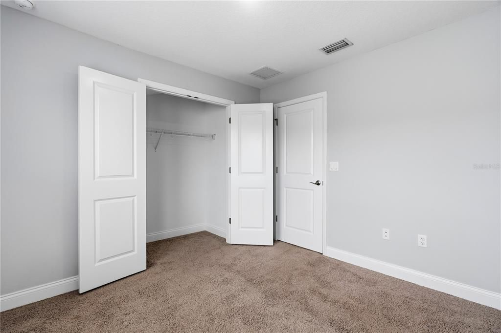 For Sale: $659,000 (3 beds, 3 baths, 1880 Square Feet)